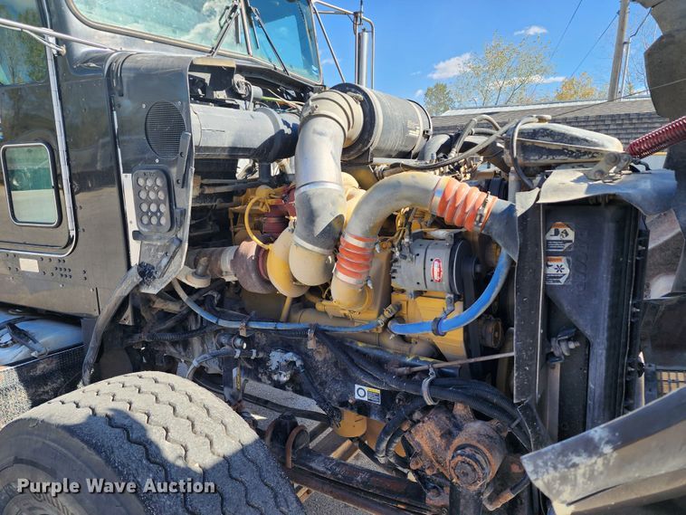 image for item DL6715 2005 Kenworth T800  dump truck