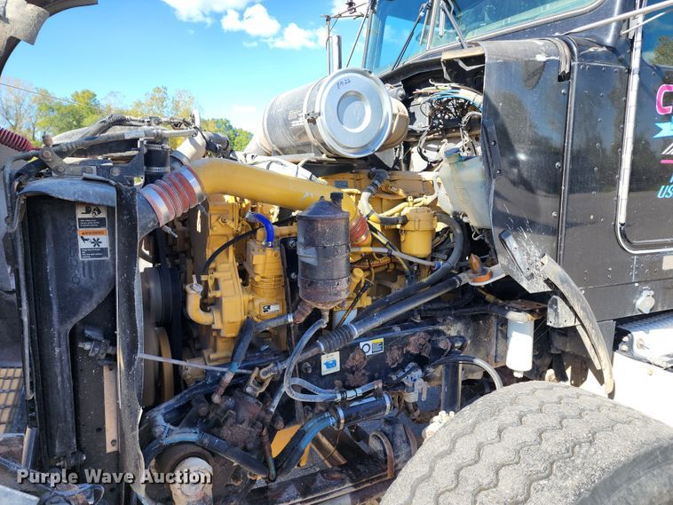 image for item DL6715 2005 Kenworth T800  dump truck