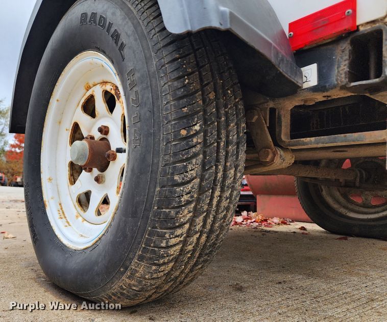 image for item DL6716 2006 Magnum MLG25  generator