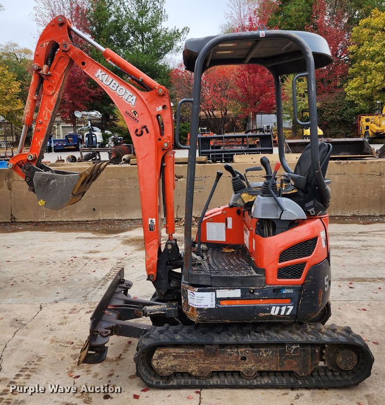 image for item DL6718 2014 Kubota U17  mini excavator