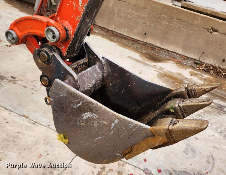 image for item DL6718 2014 Kubota U17  mini excavator