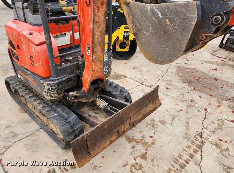 image for item DL6718 2014 Kubota U17  mini excavator