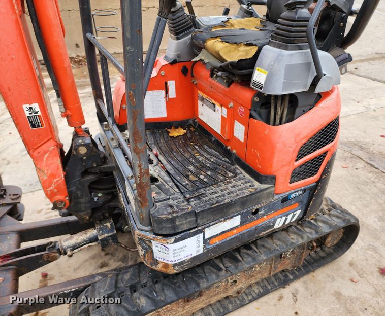 image for item DL6718 2014 Kubota U17  mini excavator
