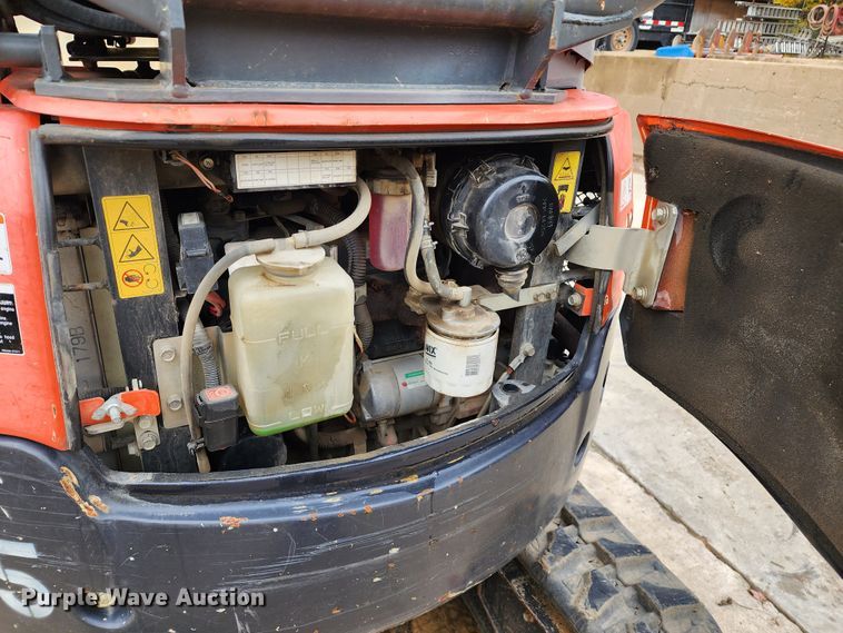 image for item DL6718 2014 Kubota U17  mini excavator