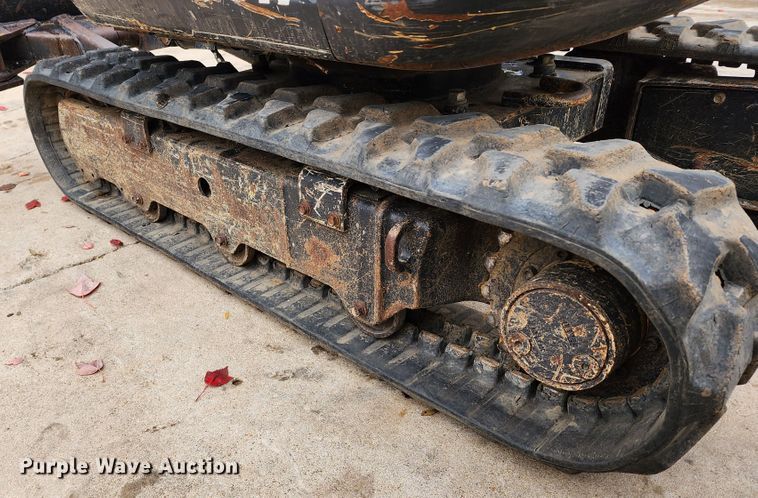 image for item DL6718 2014 Kubota U17  mini excavator