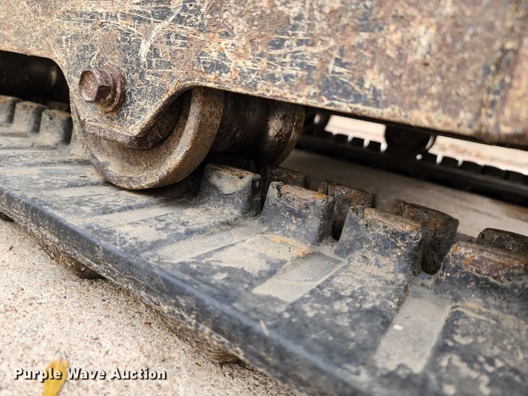 image for item DL6718 2014 Kubota U17  mini excavator