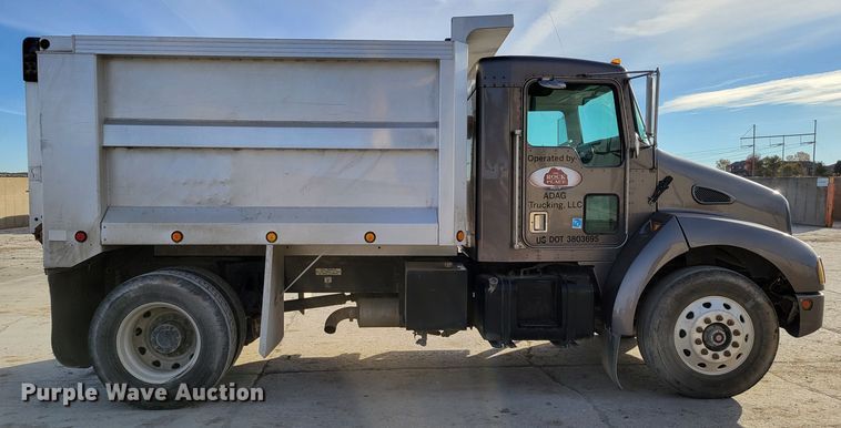 image for item DM8090 1996 Kenworth T300  dump truck