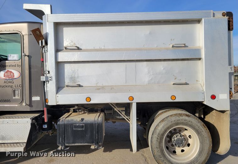 image for item DM8090 1996 Kenworth T300  dump truck