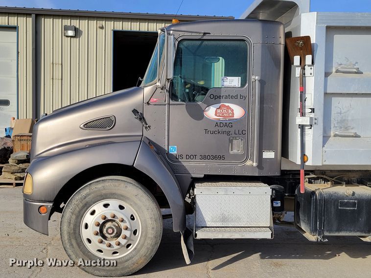 image for item DM8090 1996 Kenworth T300  dump truck