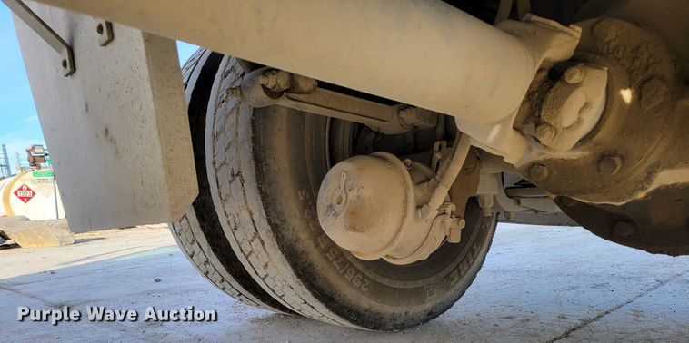 image for item DM8090 1996 Kenworth T300  dump truck