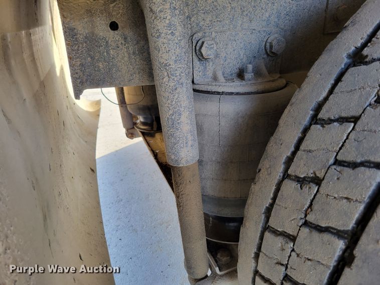 image for item DM8090 1996 Kenworth T300  dump truck