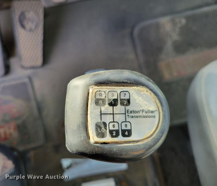 image for item DM8090 1996 Kenworth T300  dump truck