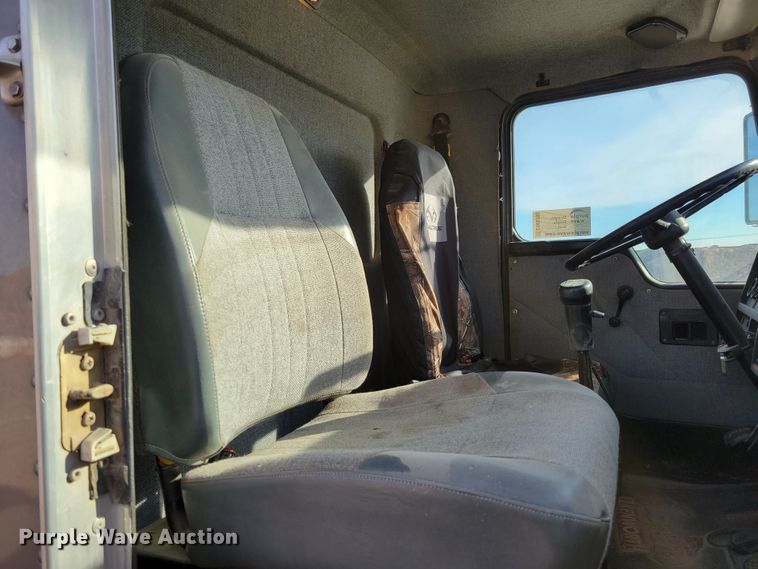 image for item DM8090 1996 Kenworth T300  dump truck