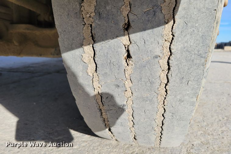 image for item DM8090 1996 Kenworth T300  dump truck