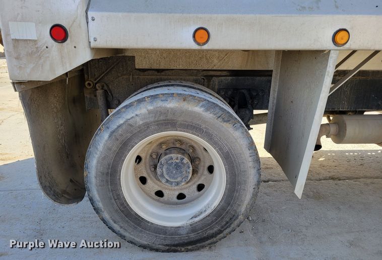 image for item DM8090 1996 Kenworth T300  dump truck