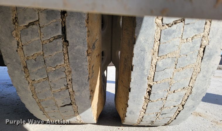 image for item DM8090 1996 Kenworth T300  dump truck