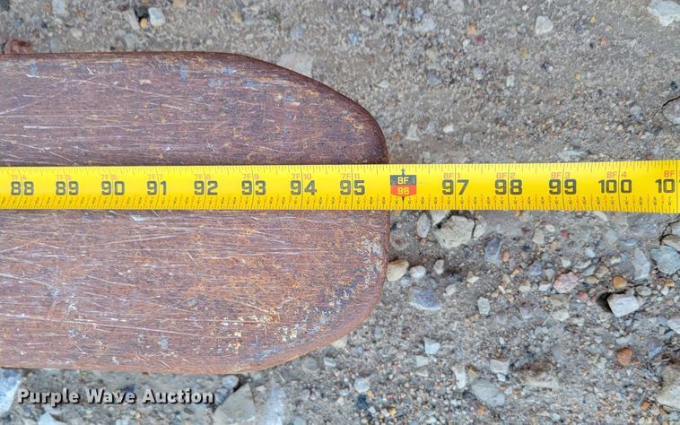 image for item DM8091 Hyundai HL760-7  forks