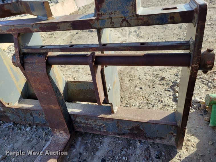 image for item DM8091 Hyundai HL760-7  forks