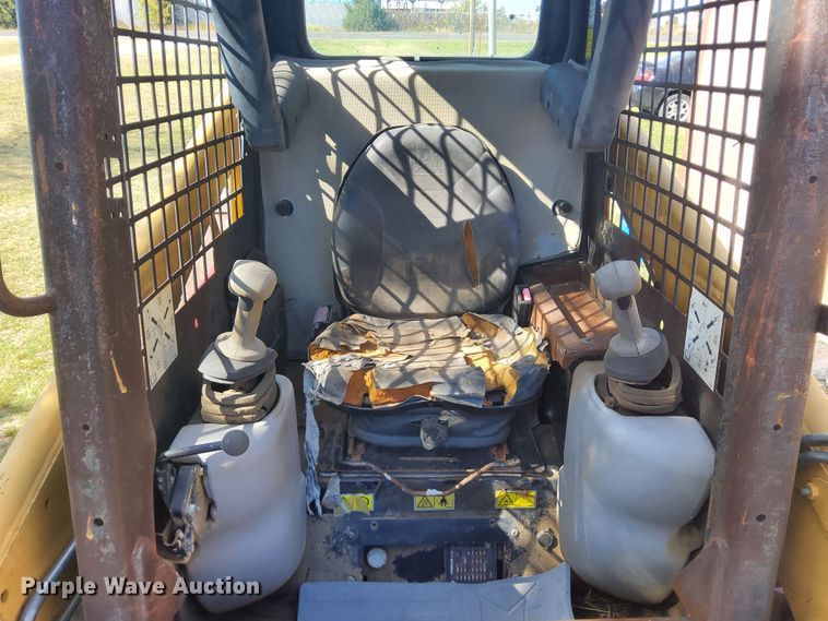 image for item DN6897 2005 Caterpillar 216B  skid steer loader