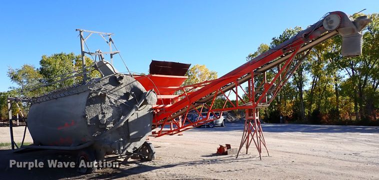 image for item DN6905 Conoco  concrete batch plant