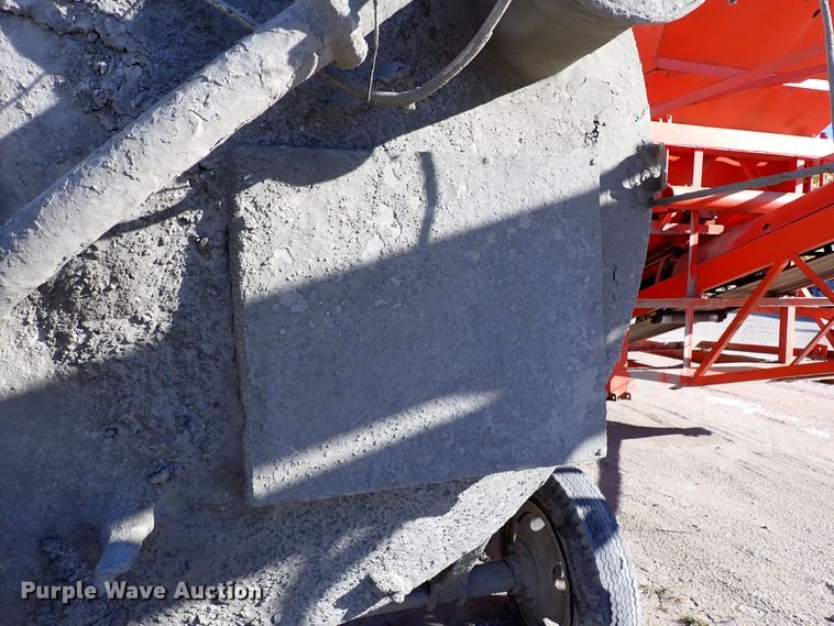 image for item DN6905 Conoco  concrete batch plant