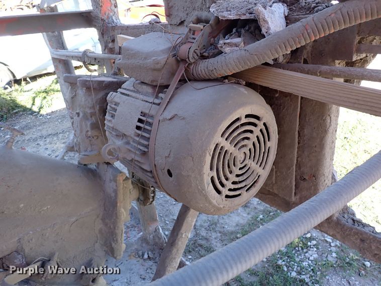 image for item DN6905 Conoco  concrete batch plant