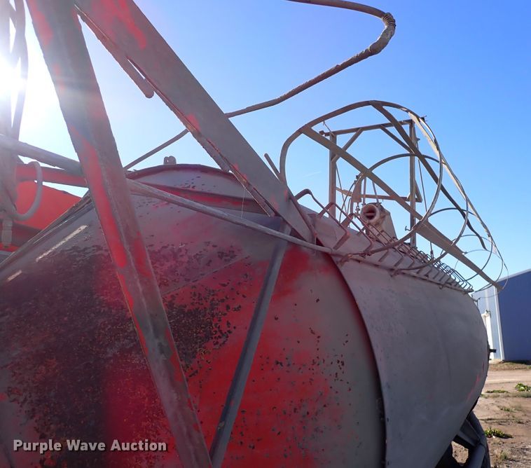 image for item DN6905 Conoco  concrete batch plant