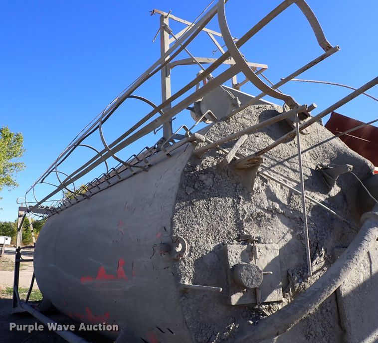 image for item DN6905 Conoco  concrete batch plant