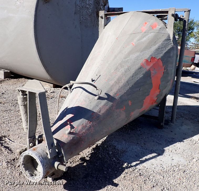 image for item DN6905 Conoco  concrete batch plant