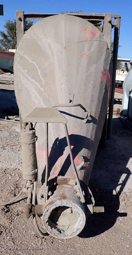 image for item DN6905 Conoco  concrete batch plant