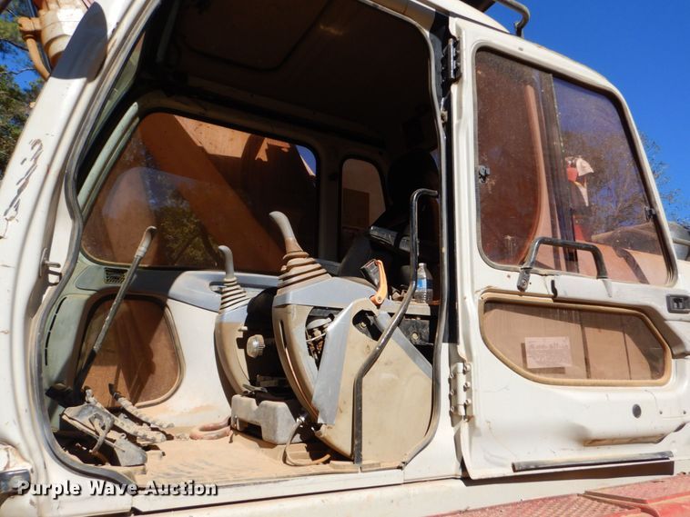 image for item DO1615 2003 Link Belt 460LX  excavator