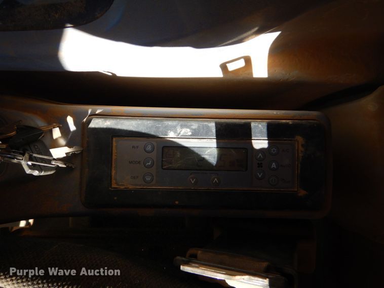 image for item DO1615 2003 Link Belt 460LX  excavator