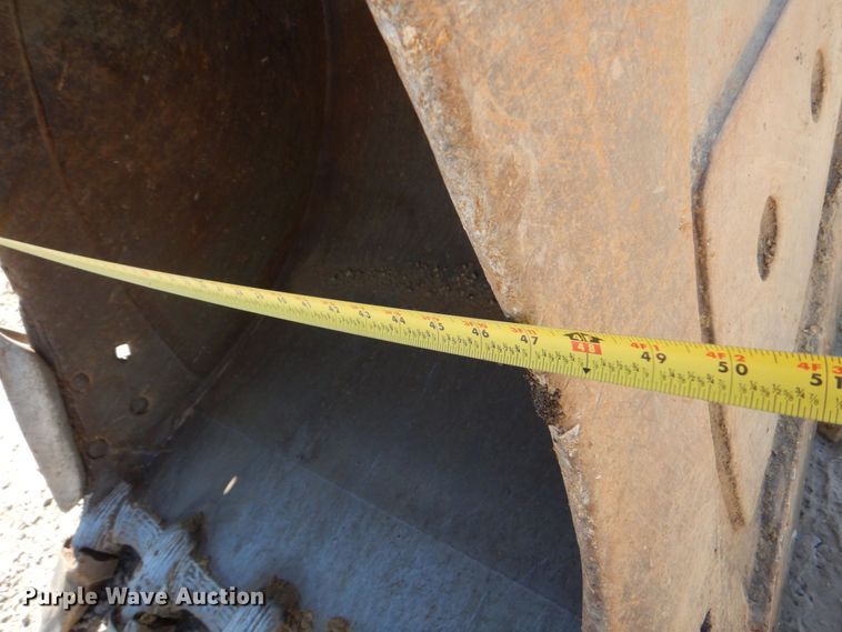 image for item DO1616 2004 Link Belt 225  excavator