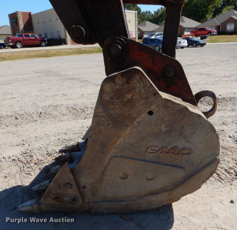 image for item DO1616 2004 Link Belt 225  excavator