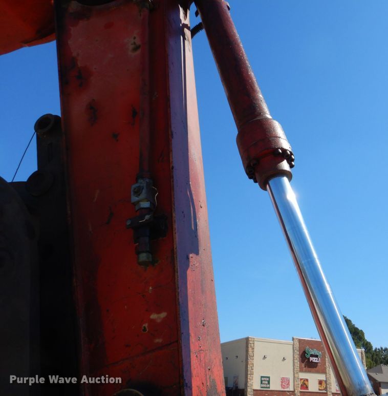 image for item DO1616 2004 Link Belt 225  excavator