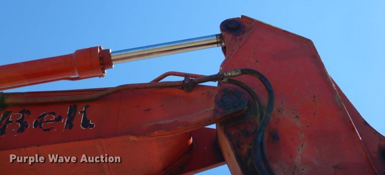 image for item DO1616 2004 Link Belt 225  excavator