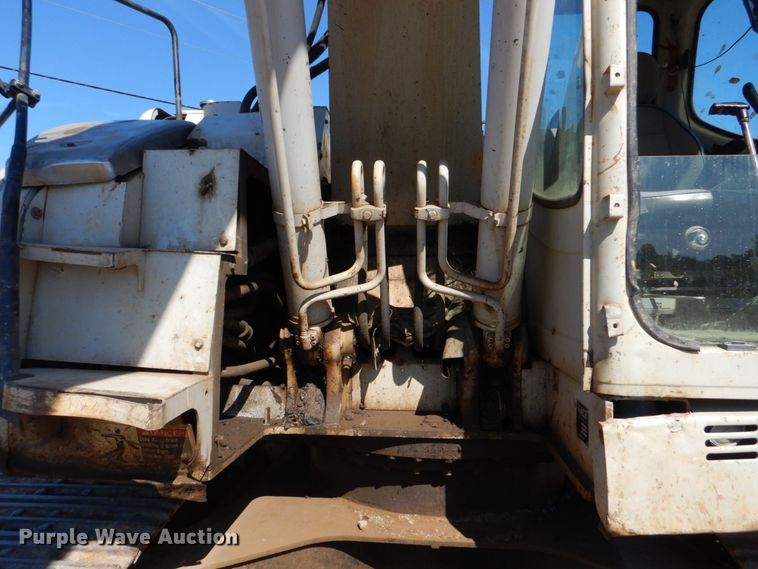 image for item DO1616 2004 Link Belt 225  excavator