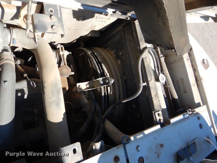 image for item DO1616 2004 Link Belt 225  excavator