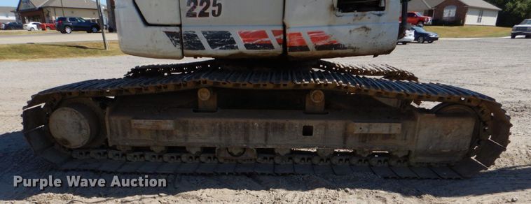 image for item DO1616 2004 Link Belt 225  excavator