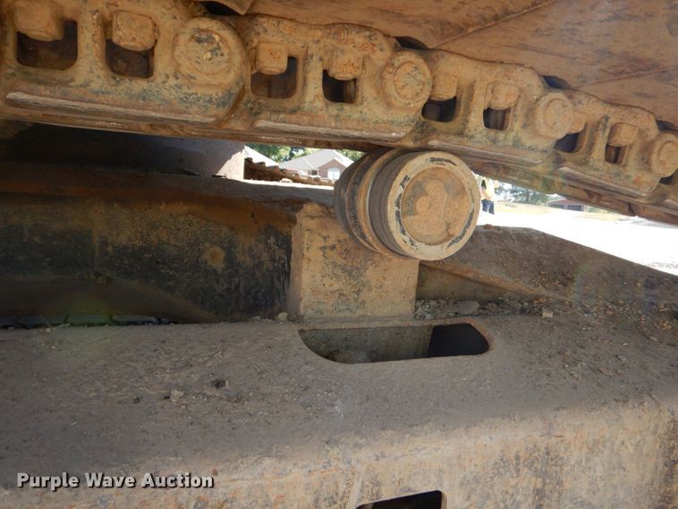 image for item DO1616 2004 Link Belt 225  excavator