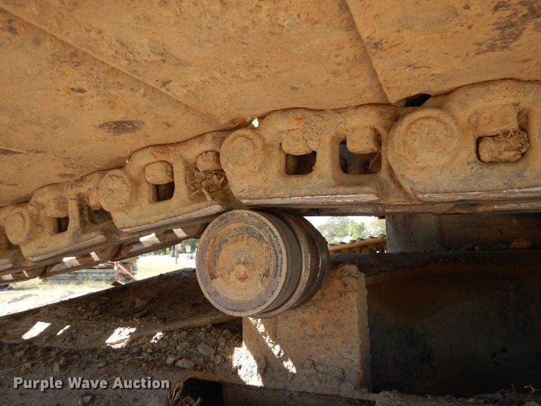 image for item DO1616 2004 Link Belt 225  excavator