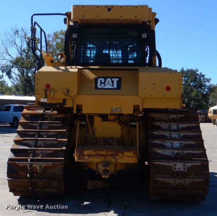 image for item DO1645 2015 Caterpillar D6T LGP  dozer