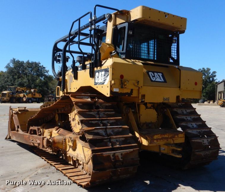 image for item DO1645 2015 Caterpillar D6T LGP  dozer