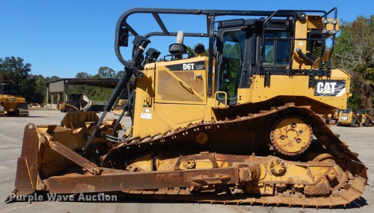image for item DO1645 2015 Caterpillar D6T LGP  dozer