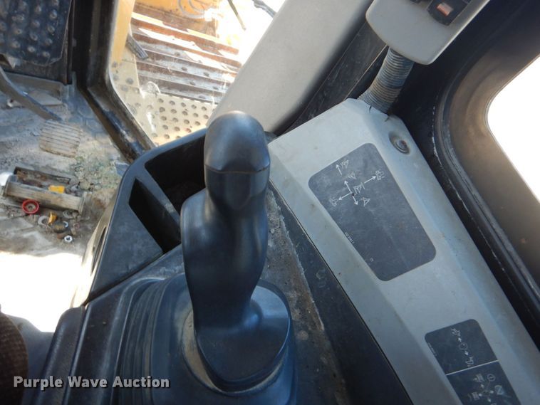 image for item DO1645 2015 Caterpillar D6T LGP  dozer