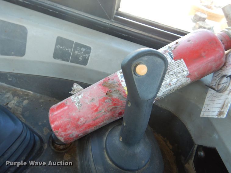 image for item DO1645 2015 Caterpillar D6T LGP  dozer