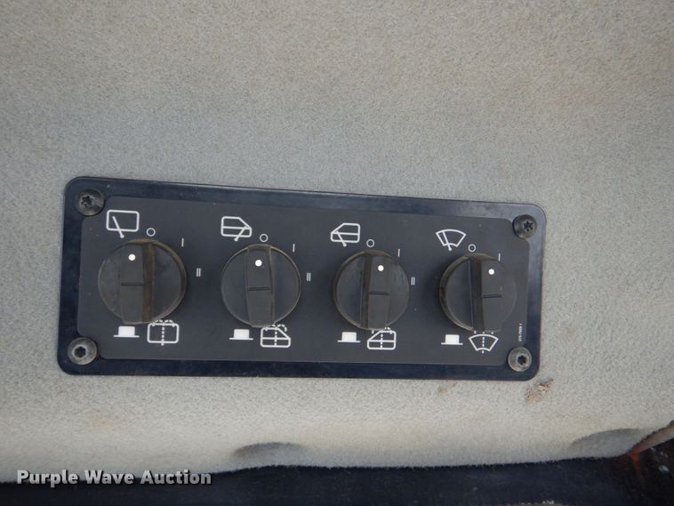 image for item DO1645 2015 Caterpillar D6T LGP  dozer