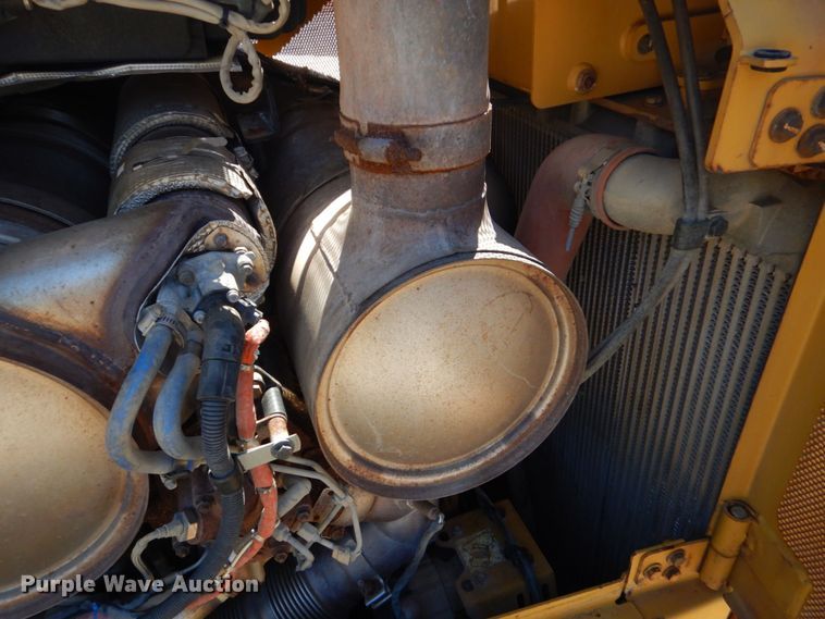 image for item DO1645 2015 Caterpillar D6T LGP  dozer