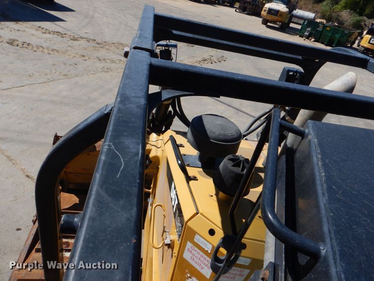 image for item DO1645 2015 Caterpillar D6T LGP  dozer