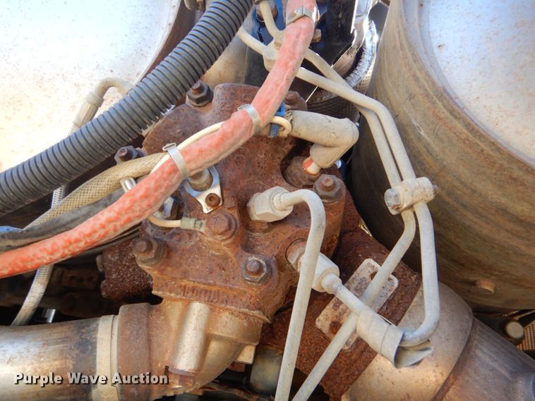 image for item DO1645 2015 Caterpillar D6T LGP  dozer